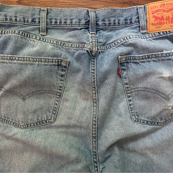 Levis 505 Straight Leg Jeans Wore In Size 38x30 faded - Picture 10 of 12